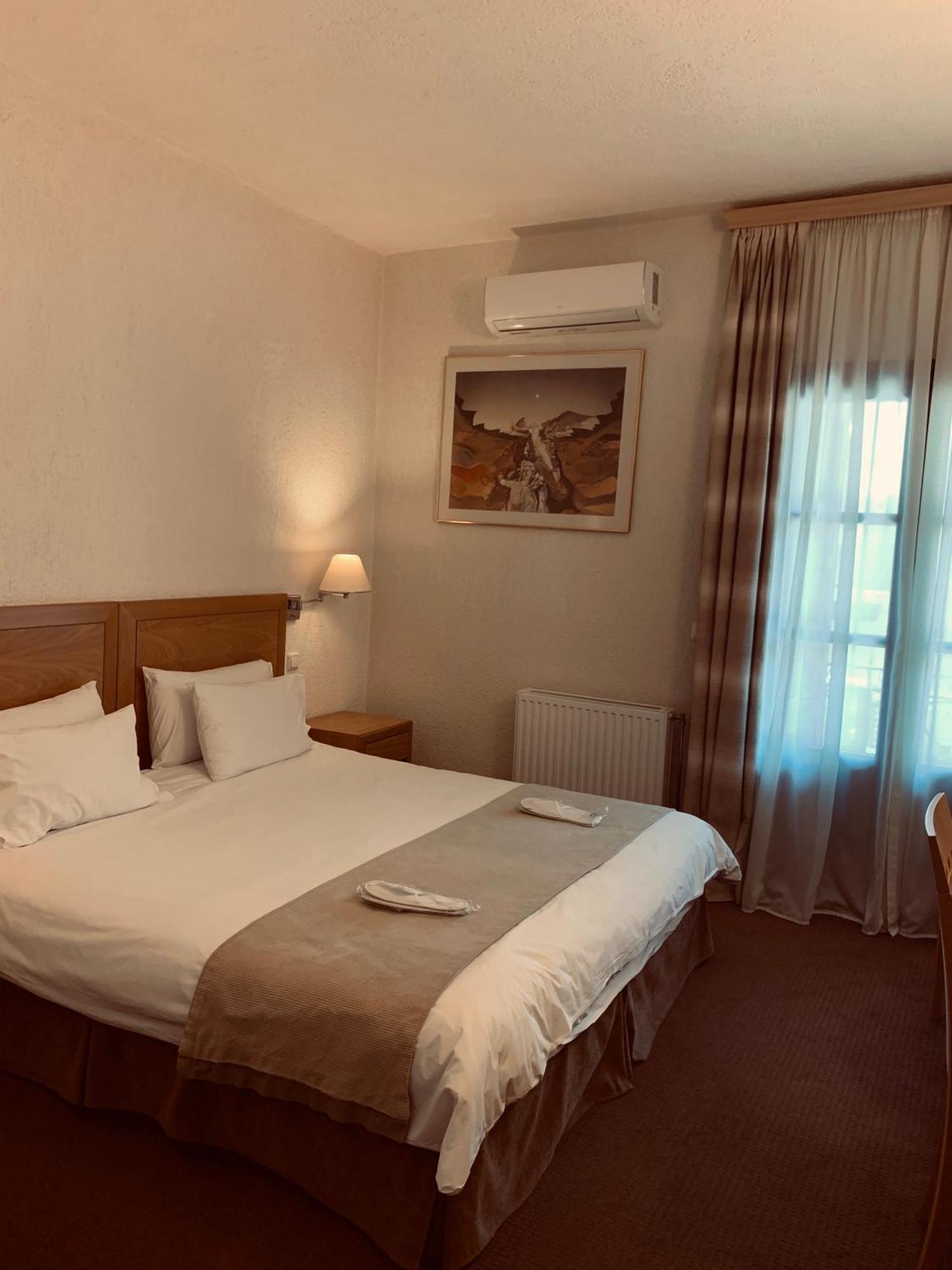 Boutique Hotel Parnassia Arachova Ruang foto