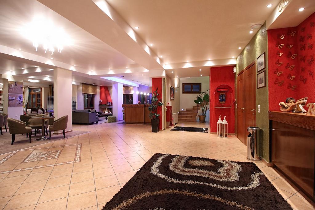 Boutique Hotel Parnassia Arachova Bagian luar foto