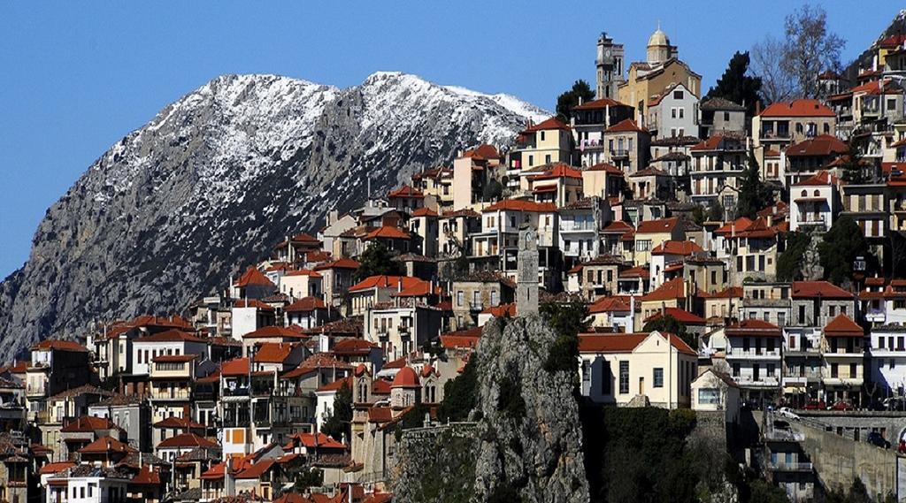 Boutique Hotel Parnassia Arachova Bagian luar foto
