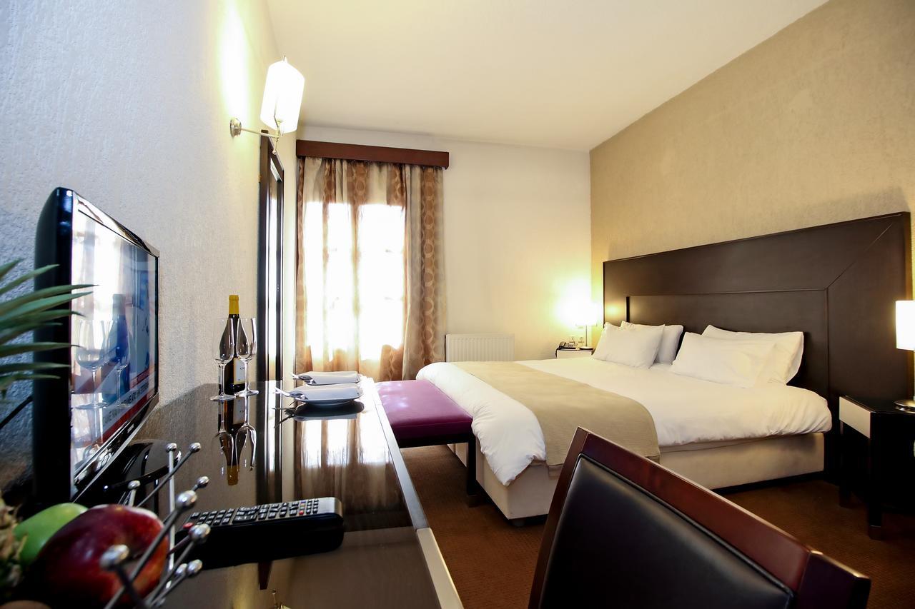 Boutique Hotel Parnassia Arachova Bagian luar foto